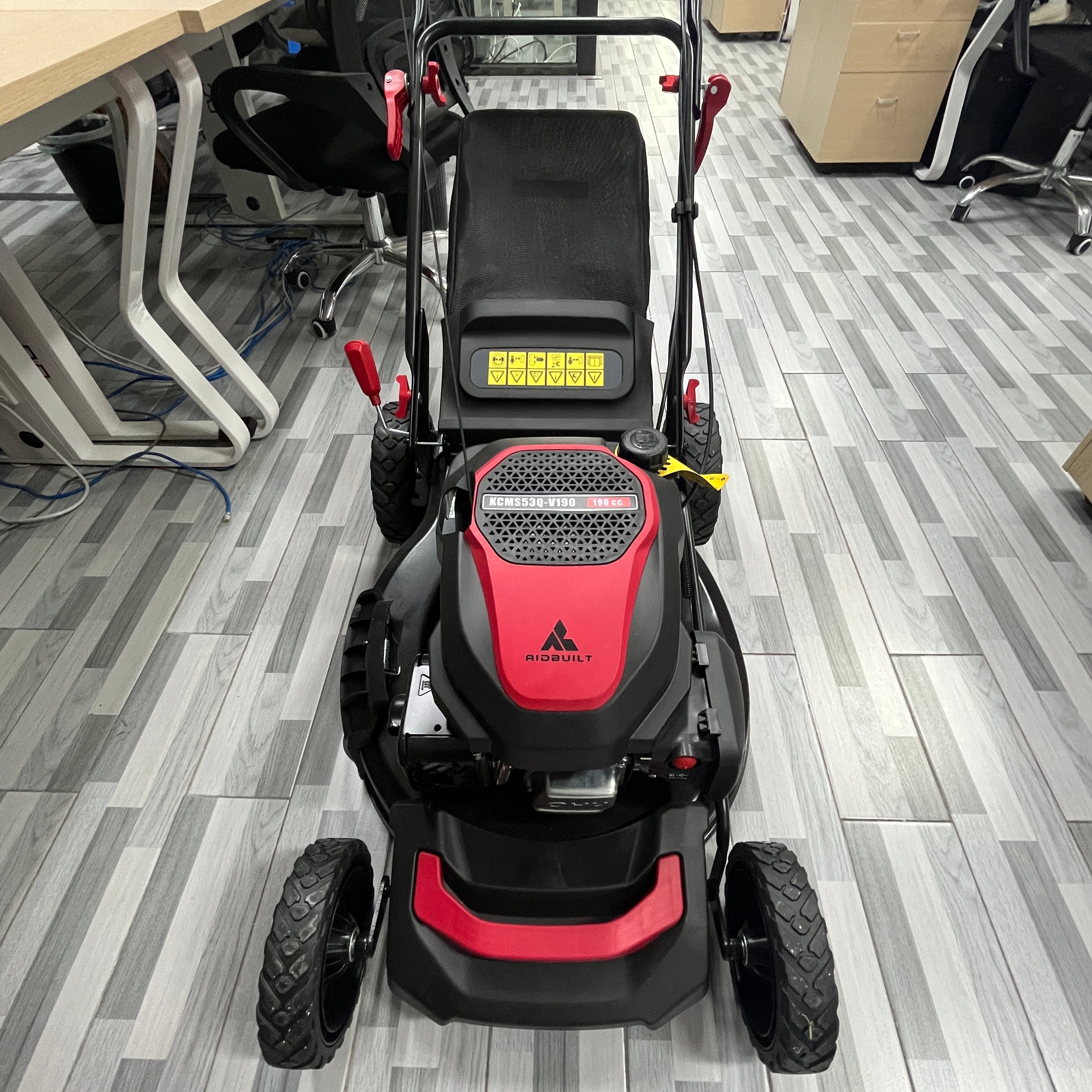 AidBuilt Self Propelled Gas Lawn Mower, Garden Shredders, 21 in. with 190cc OHV Engine, 3-in-1 Rear-Wheel Drive High Wheels, Red